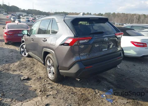 2025 Toyota Rav4 Xle z USA, uszkodzony, nr VIN 2T3P1RFV9SC562224